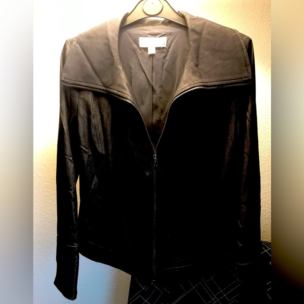 Simonton by George Simonton dark jean jacket. NWT dark almost gray black. Zip